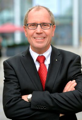 Landrat Manfred Müller (© Foto: Kreis Paderborn)